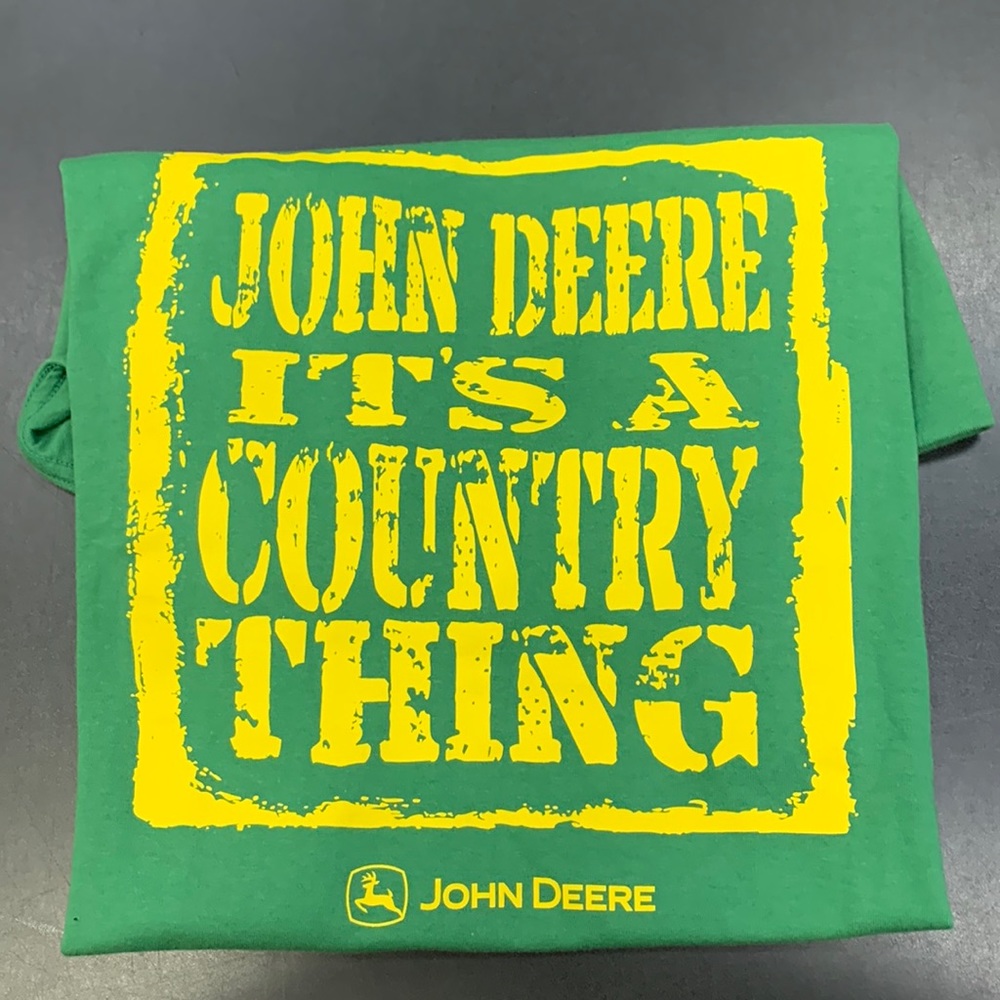 John Deere Short Sleev T-Shirt NWT XXL